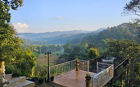 Balmy Hideout Cafe & Homestay