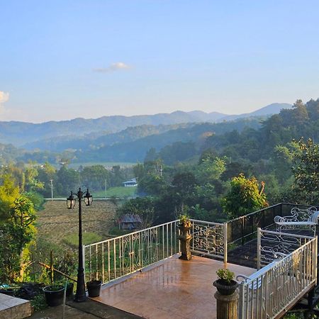 Balmy Hideout Cafe & Homestay Ban Huai Kaeo Extérieur photo