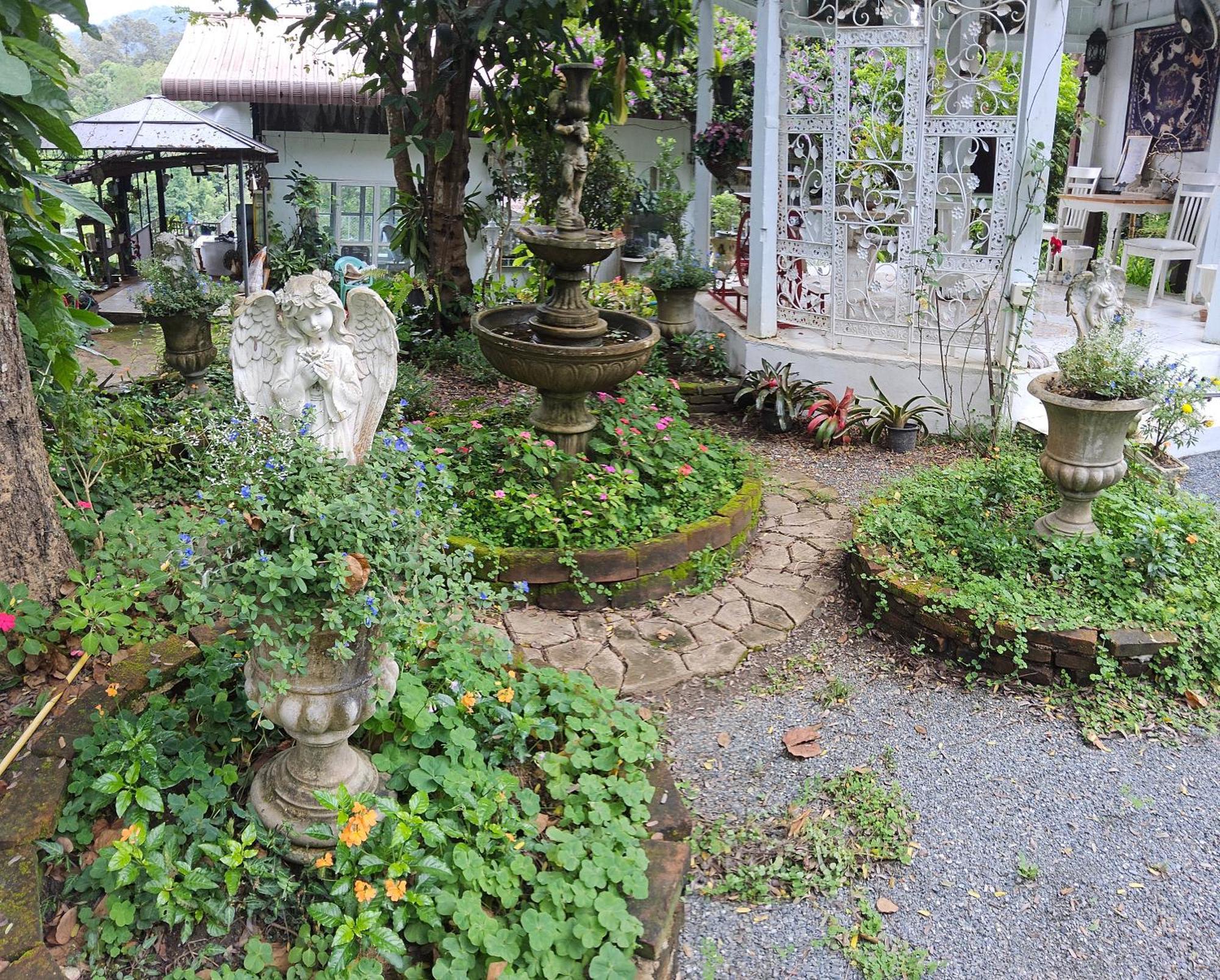 Balmy Hideout Cafe & Homestay Ban Huai Kaeo Extérieur photo