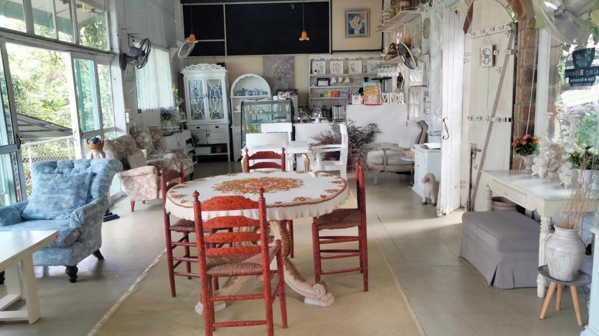 Balmy Hideout Cafe & Homestay Ban Huai Kaeo Extérieur photo