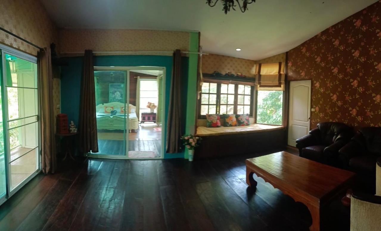 Balmy Hideout Cafe & Homestay Ban Huai Kaeo Extérieur photo